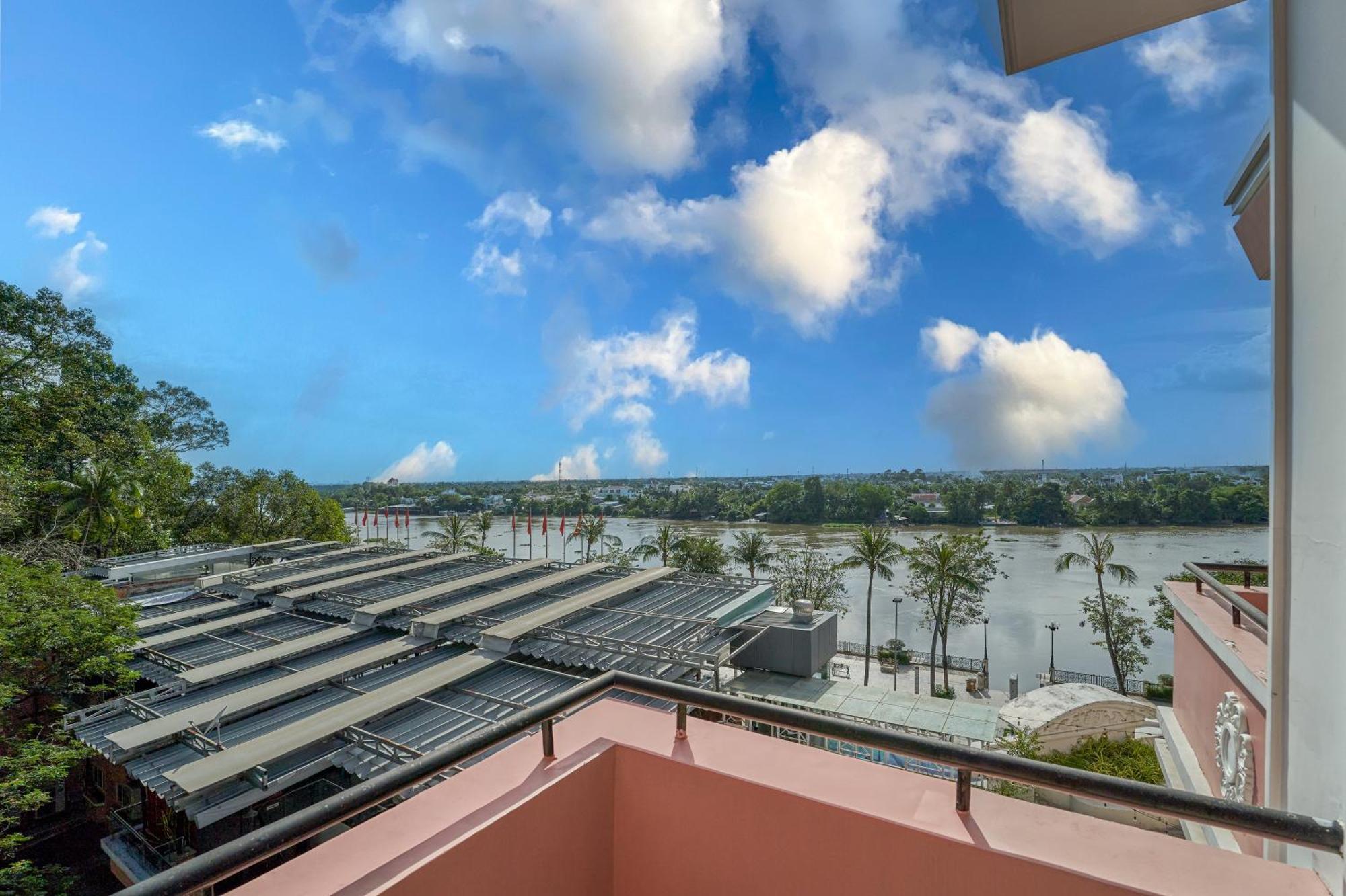 Bcons Riverside Hotel Binh Duong Thu Dau Mot Zewnętrze zdjęcie